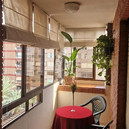En El Centro De *